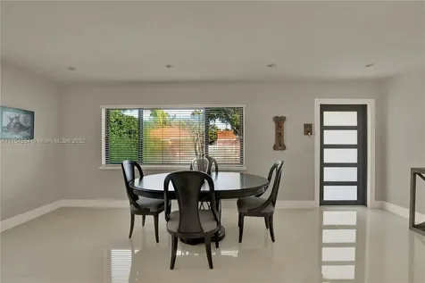2000 SW 17th Terrace Miami FL 33145