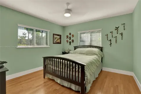 2000 SW 17th Terrace Miami FL 33145