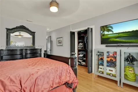 2000 SW 17th Terrace Miami FL 33145