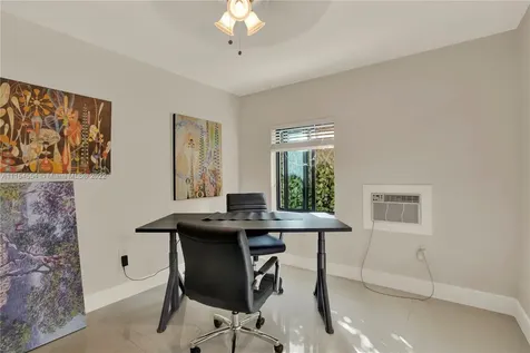 2000 SW 17th Terrace Miami FL 33145