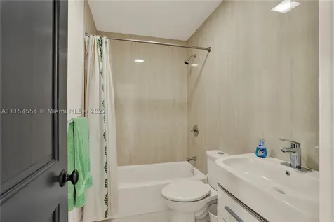 2000 SW 17th Terrace Miami FL 33145