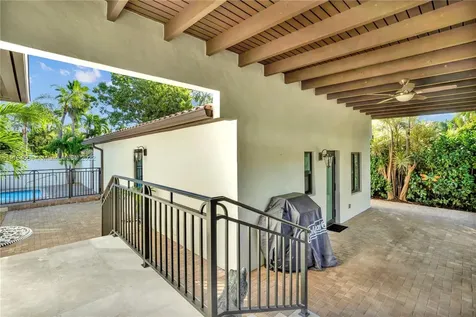 2000 SW 17th Terrace Miami FL 33145