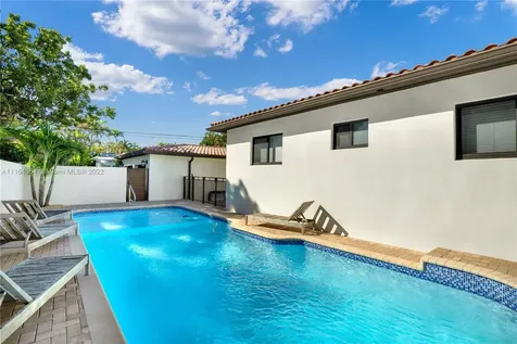 2000 SW 17th Terrace Miami FL 33145