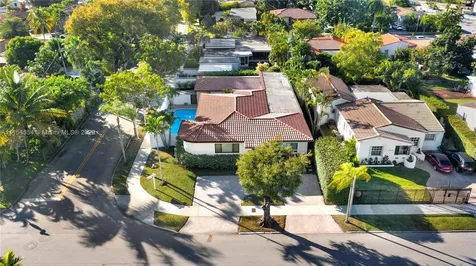 2000 SW 17th Terrace Miami FL 33145