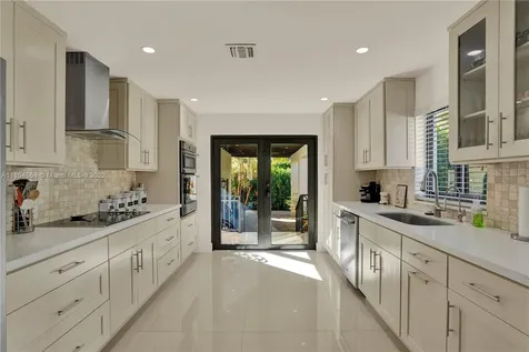 2000 SW 17th Terrace Miami FL 33145