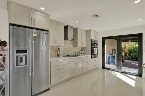 2000 SW 17th Terrace Miami FL 33145