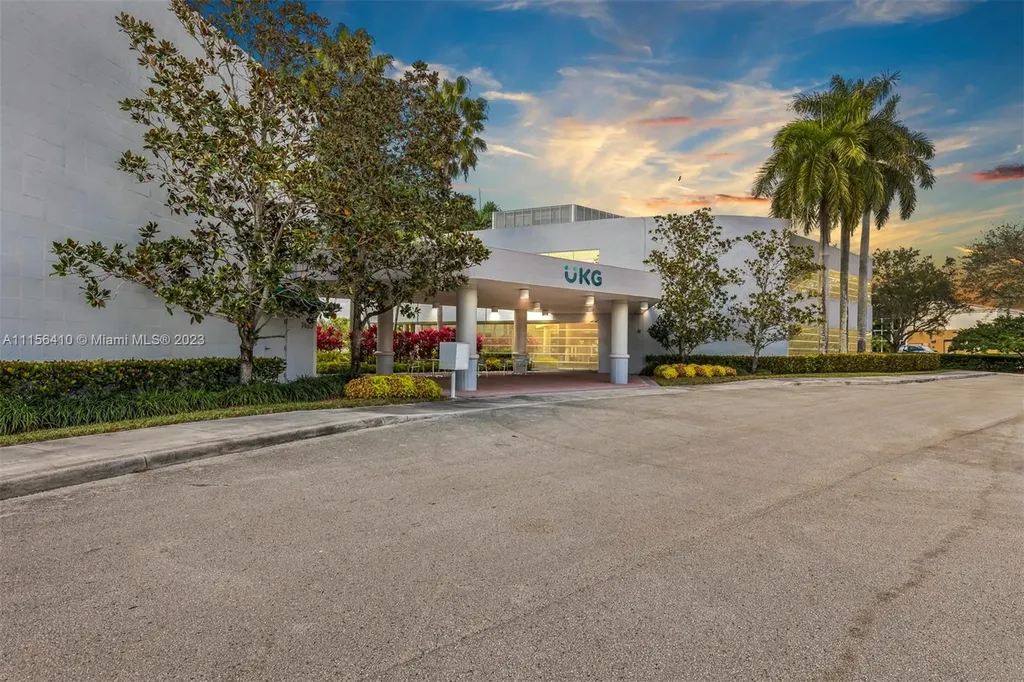 1455 N Park Drive Weston FL 33326