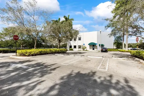 1455 N Park Drive Weston FL 33326