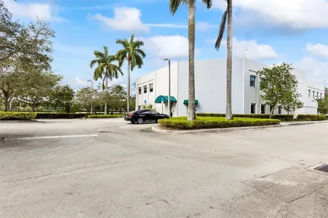 1455 N Park Drive Weston FL 33326