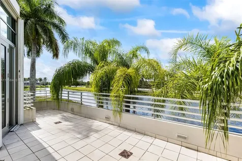 1455 N Park Drive Weston FL 33326