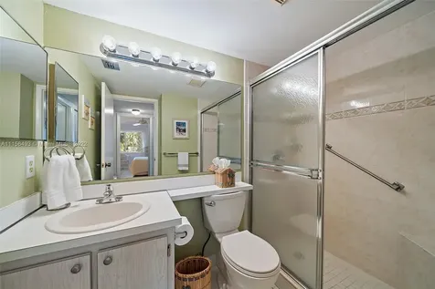 331 Pine Ridge Circle Green Acres FL 33463