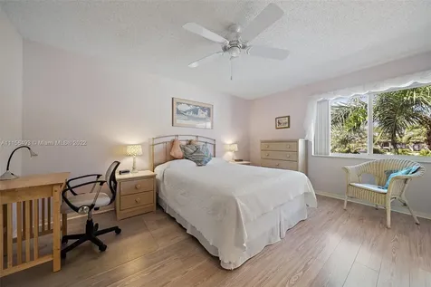 331 Pine Ridge Circle Green Acres FL 33463