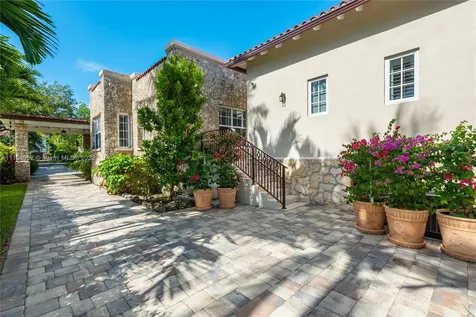 1119 Coral Way Coral Gables FL 33134