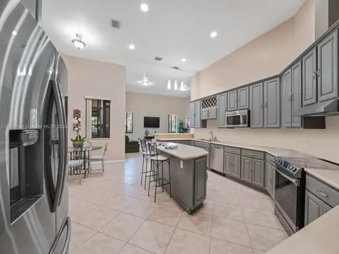 16330 SW 88th Place Palmetto Bay FL 33157