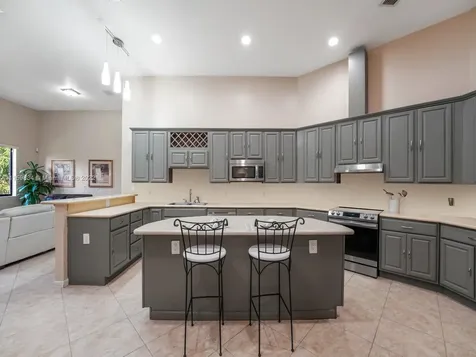 16330 SW 88th Place Palmetto Bay FL 33157