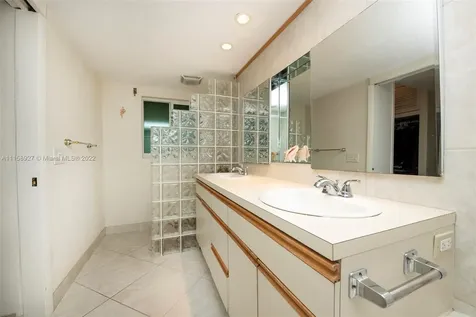 201 Van Buren Street Hollywood FL 33019