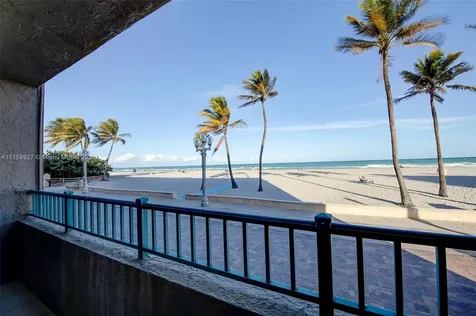 201 Van Buren Street Hollywood FL 33019