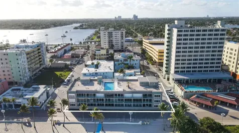 201 Van Buren Street Hollywood FL 33019