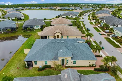11520 SW Lake Park Drive Port St. Lucie FL 34987