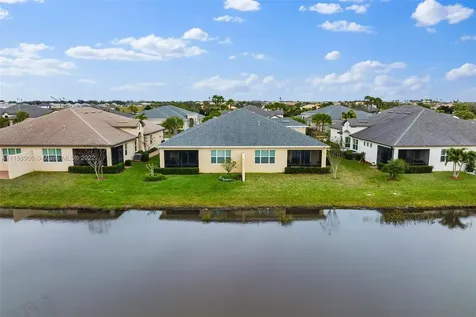 11520 SW Lake Park Drive Port St. Lucie FL 34987