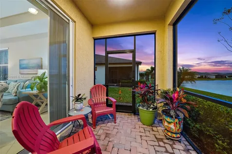 11520 SW Lake Park Drive Port St. Lucie FL 34987