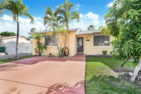19821 NW 52nd Court Miami Gardens FL 33055