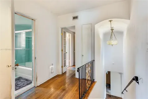 6355 Lagorce Drive Miami Beach FL 33141