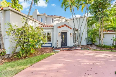 6355 Lagorce Drive Miami Beach FL 33141
