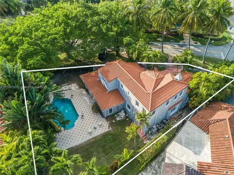 6355 Lagorce Drive Miami Beach FL 33141