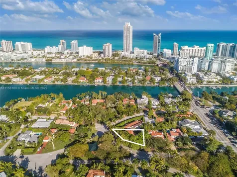 6355 Lagorce Drive Miami Beach FL 33141