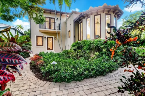 1105 SE 4th Street Fort Lauderdale FL 33301