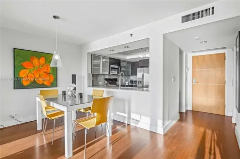 400 S Pointe Drive Miami Beach FL 33139