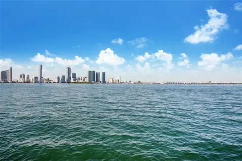 1379 N Venetian Way Miami FL 33139