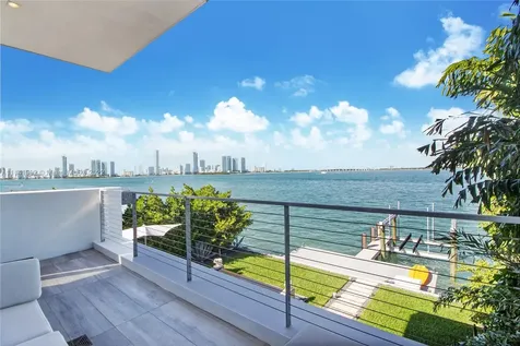1379 N Venetian Way Miami FL 33139