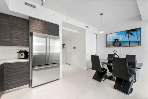 75 N Shore Drive Miami Beach FL 33141