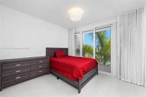 75 N Shore Drive Miami Beach FL 33141