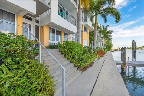 75 N Shore Drive Miami Beach FL 33141