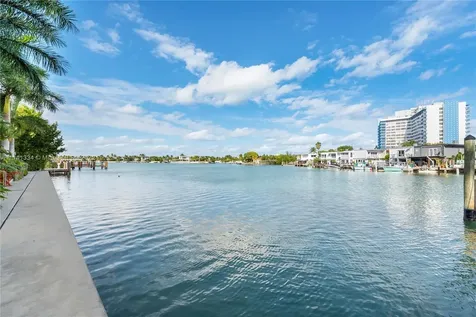 75 N Shore Drive Miami Beach FL 33141