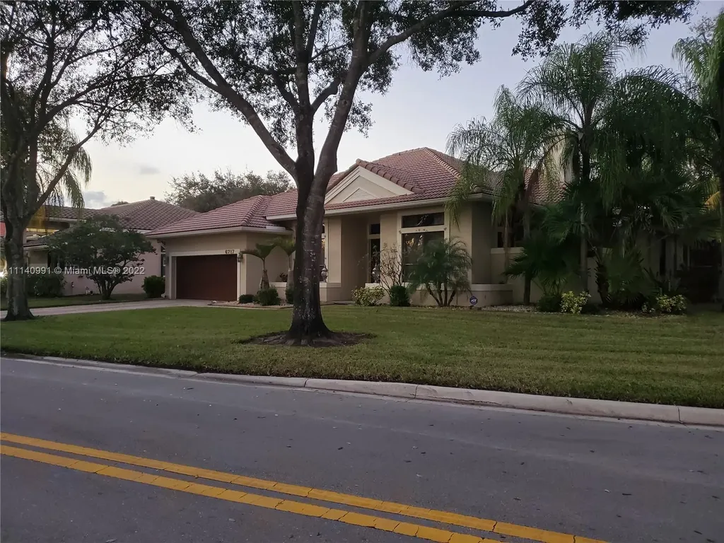 6717 NW 44th Court Coral Springs FL 33067