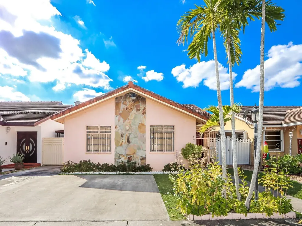 6084 SW 133rd Place Miami FL 33183