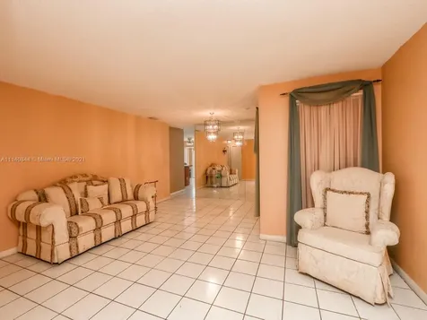 6084 SW 133rd Place Miami FL 33183