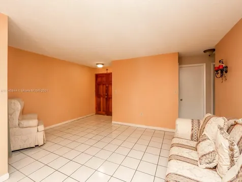 6084 SW 133rd Place Miami FL 33183