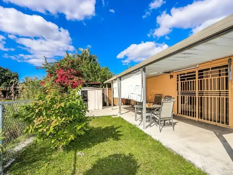 6084 SW 133rd Place Miami FL 33183