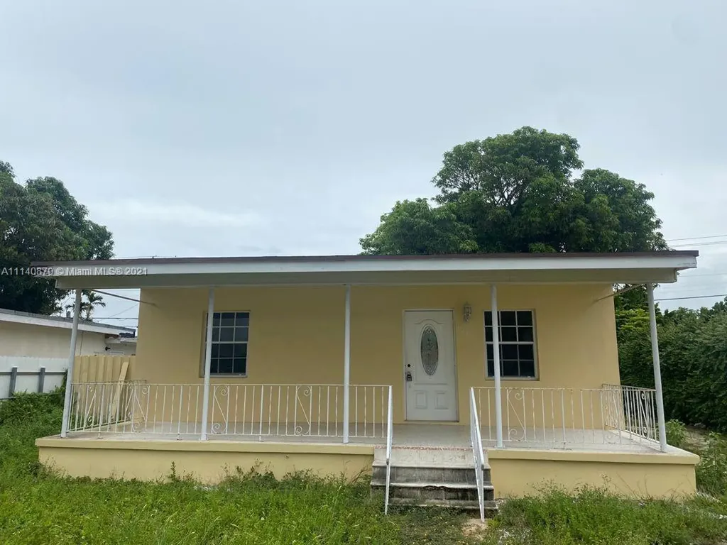 234 W 18th Street Hialeah FL 33010-2527