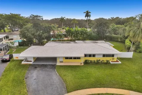 550 SW 60th Avenue Plantation FL 33317