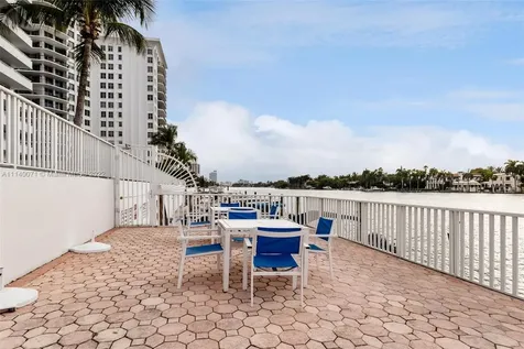 5700 Collins Avenue Miami Beach FL 33140