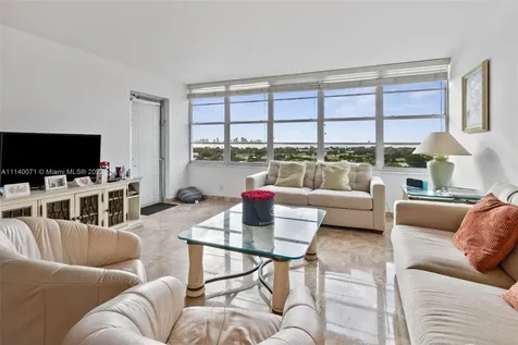 5700 Collins Avenue Miami Beach FL 33140