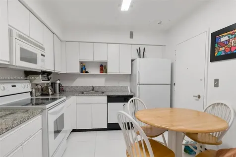 5700 Collins Avenue Miami Beach FL 33140