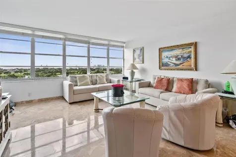 5700 Collins Avenue Miami Beach FL 33140