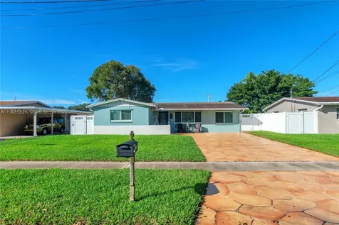 5257 SW 95th Avenue Cooper City FL 33328